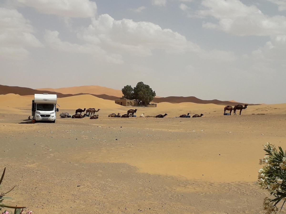 Hôtel Etoile Des Dunes Merzouga Exterior foto